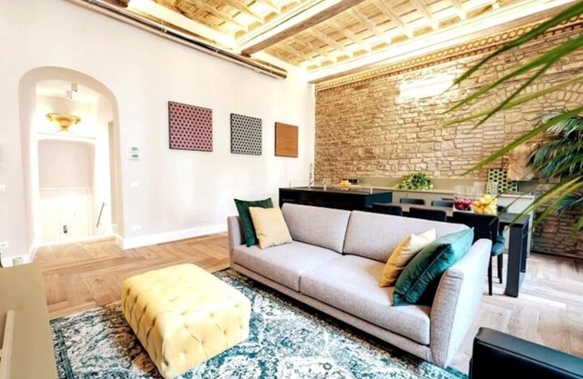PALAZZO DEI SIGNORI LUXURY DESIGN LOFT APT with view, Florence
