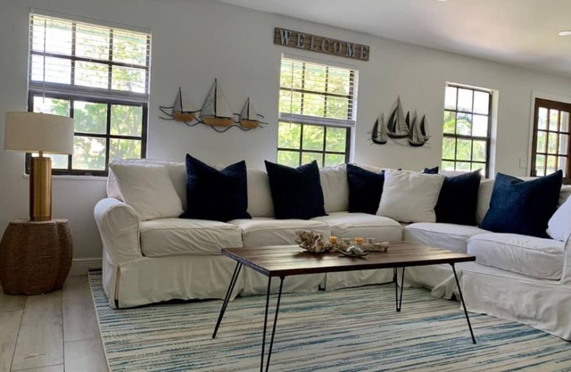 Palm Beach Gardens Heatd Pool Home Beaches, Roger Dean, Shopping