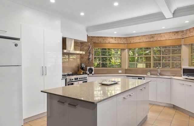 Palm Beach House - Red Rock location