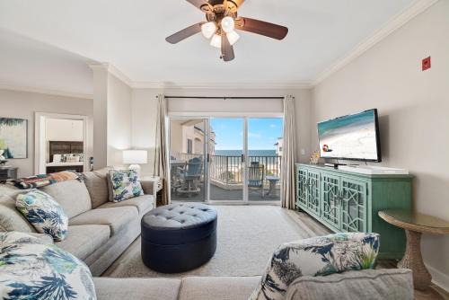 Palm Beach Resorts C55