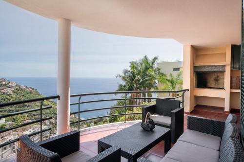 Palmasol by An Island Apart