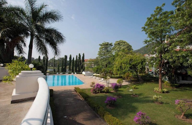 Panorama Golf And Country Club
