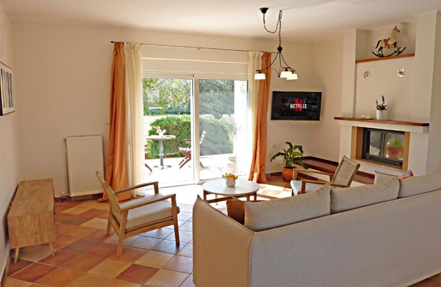 Panoramic Sea View Villa 4 Min to Beach