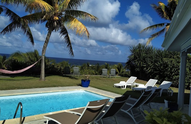 PAPAYE, charming Creole villa with swimming pool and panoramic sea view