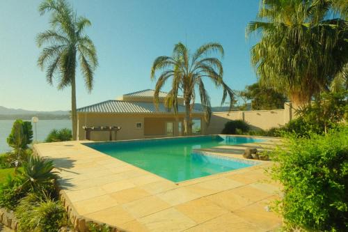 Paraíso da Lagoa - Piscina, Deck e Conforto
