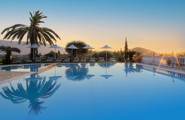 Paradise Hotel Corfu