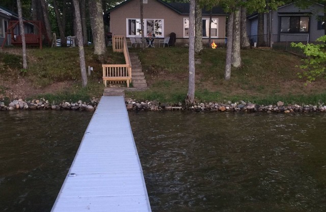 Paradise Oaks of Kalkaska - Peace, Quiet And Fish