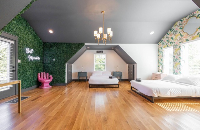 Paradise Tiger Mansion 6BR W Pool, Weddings Events