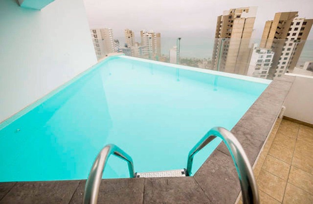 PARDO, OCEAN VIEW WITH POOL MIRAFLORES