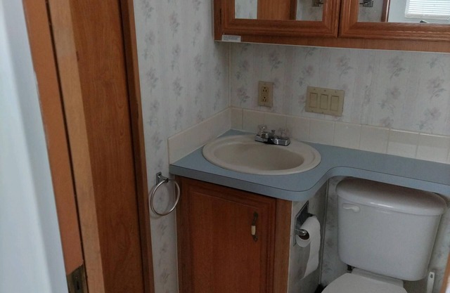 Park unit #4 for rent by Silver Lake NY
