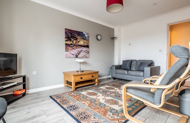 Pass the Keys | Central townhouse with parking and modern finish