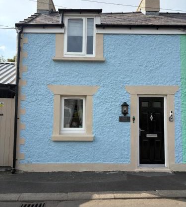 Pauls Place - Cosy Cottage with Hot Tub