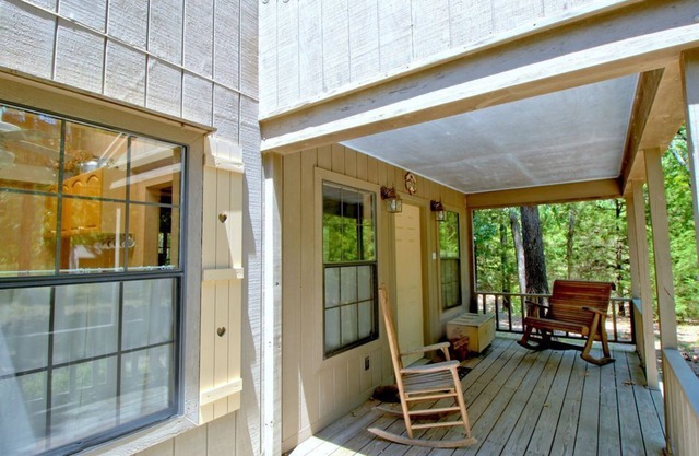 Peaceful Getaway w/Spa WIFI recently added!