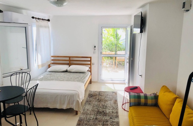 Peaceful Studio by the Beach in Bodrum