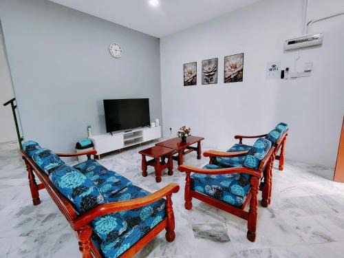 Pearl Villa 5 Bedroom Unit 17