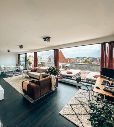 Penthouse with spacious terraces in the heart of Geel