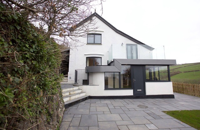 Pentreath - a large family home that sleeps 10 guests in 5 bedrooms