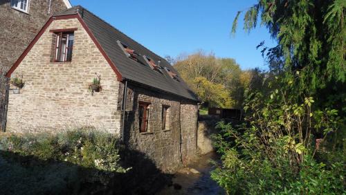Penybont Barn