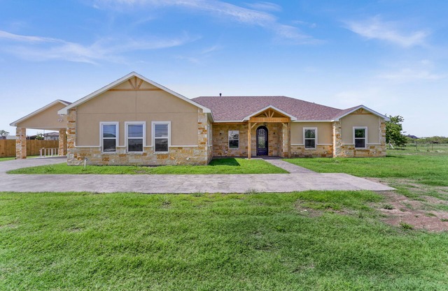 Perfect Home for Lg Groups, Travelers w/kids, Bonus 5k sqft Venue for Events!