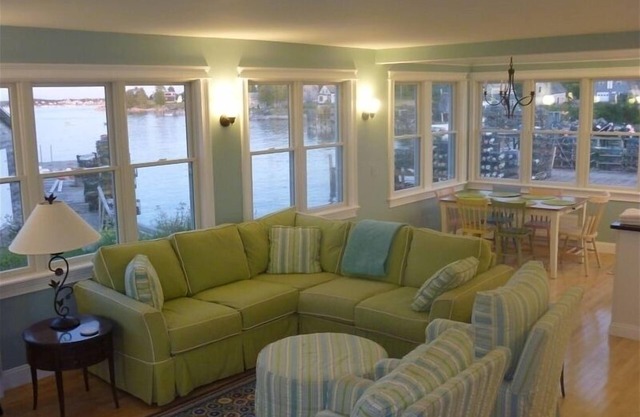 Perfect Oceanfront 4 Bdrm, Car charger, ADA Accessible with Beautiful Views