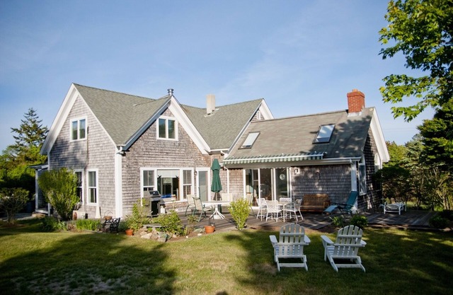 Pet-Friendly Historic Chilmark House