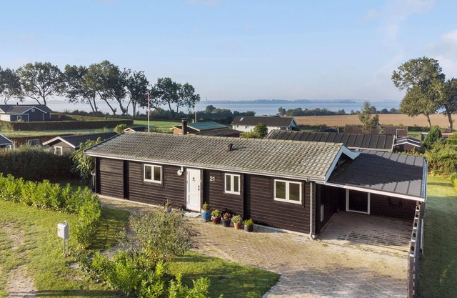 Pet friendly home in Bogø By with WiFi