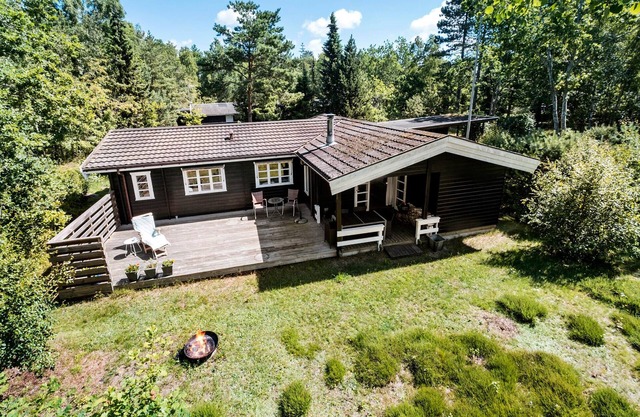 Pet friendly home in Højby with WiFi