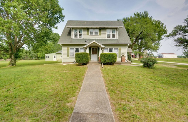 Pet-Friendly Home: Patio & Yard in Sheldon