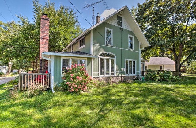 Pet-Friendly Home with Views of Lake Delavan!