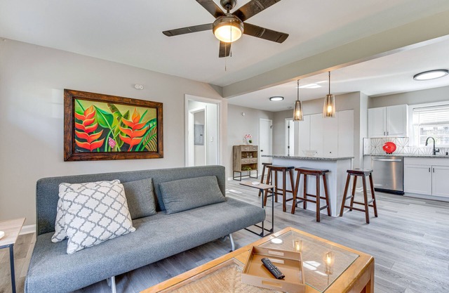 Pet-Friendly Mableton Home w/Grill & Fire Pit!