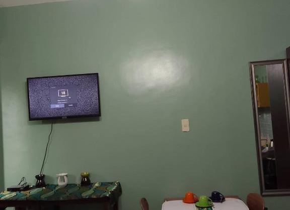 Pet Friendly Staycation in Valley Mansions near Villa Ardin