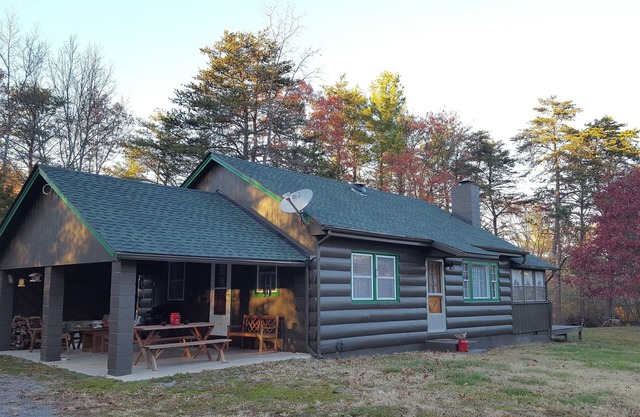 Pine Cone Cabin at Fort Valley