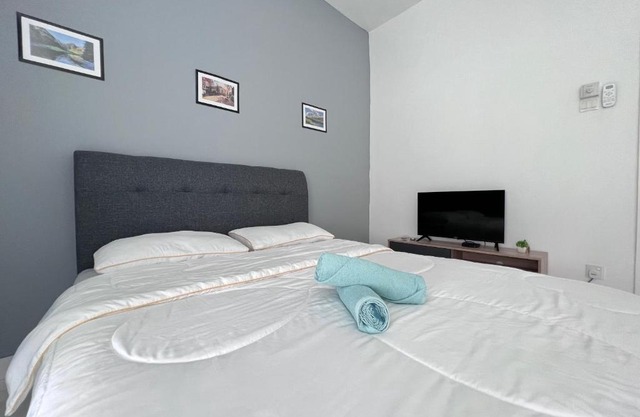 Pinss Space 30 Guest House