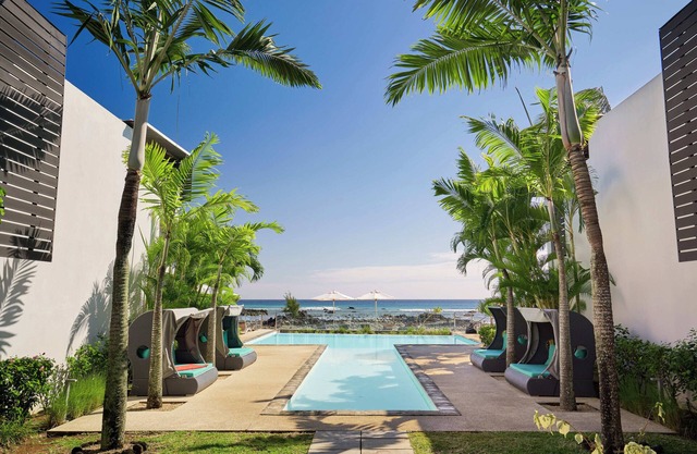 PLAGE BLEUE BEACHFRONT APARTMENTS BY LOV