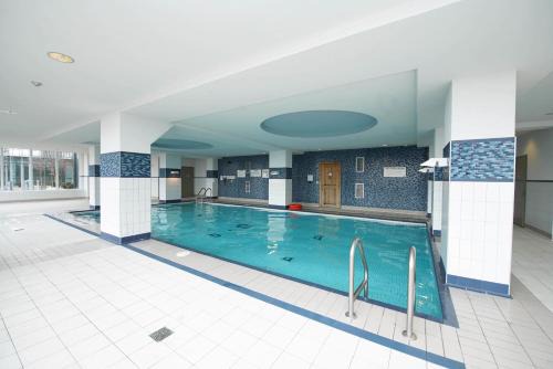 PlanURstay - Amazing 2BR & 2BTH - Near Square One Mall