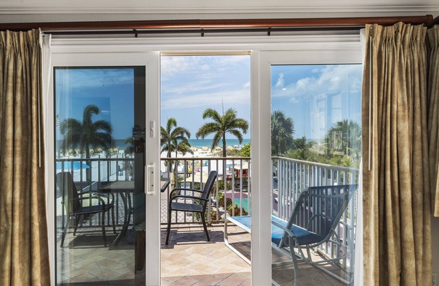 Plaza Beach Hotel Beachfront Resort