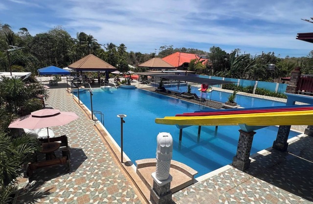 PMG Islandscape Resort