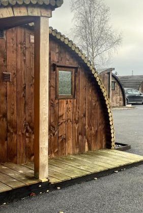 Pod3 - Powys River Pods - Pet Friendly Glamping Pod Builth Wells Powys Wales