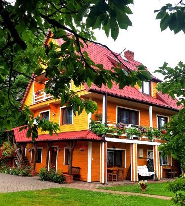 pokoje wypoczynkowe "Róża"