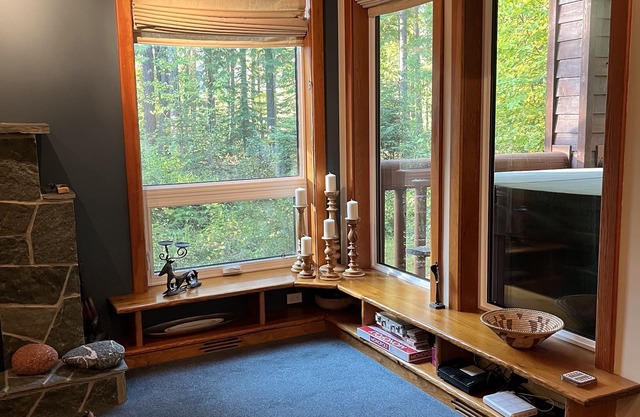 Polar Peak Mountain Side Ski-in Town Home (Owners' Unit) With Hot Tub