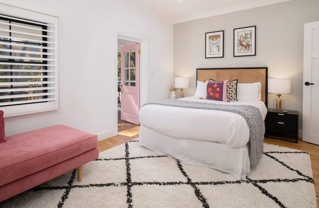 Poolside Glamour A Stylish Newcastle Hideaway