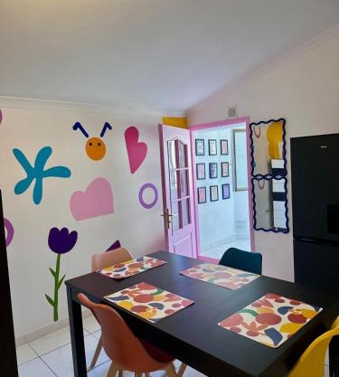POP HOUSE - Appartement coloré et fun en Camargue