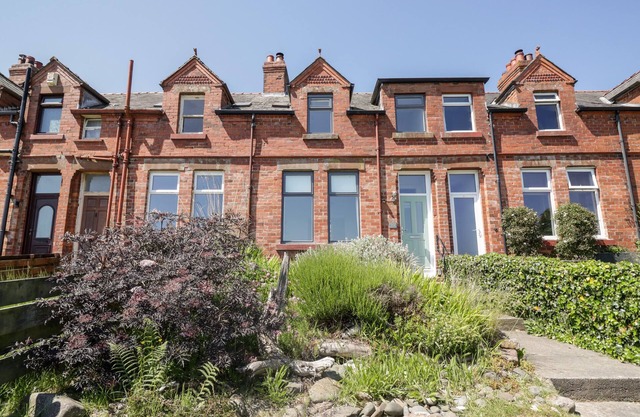 Pow-wow Shore Cottage