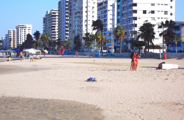 Preciosa Suite "Suiza", 1 cuadra malecon & playa