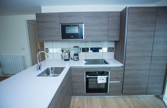 PREMIUM WOOLWICH 2 BED APARTMENT