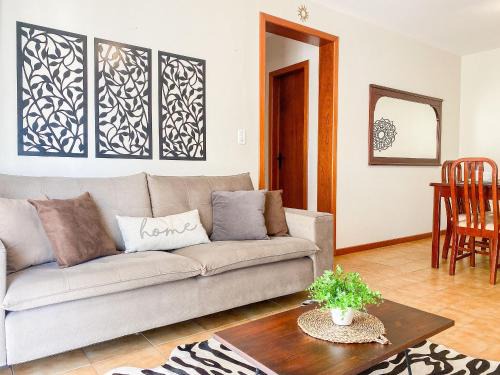 PRG111 - 4 Dorm, Climatizado, Próx a Av. Brasil