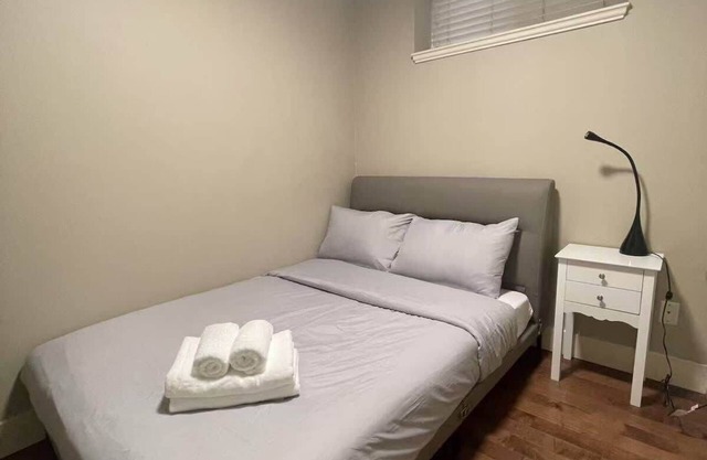 Private 1BR Suite in Prime Vancouver Location