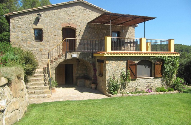 PRIVATE POOL, FREE WIFI, IDEAL FOR FAMILIES, ANIMALS, NATURE