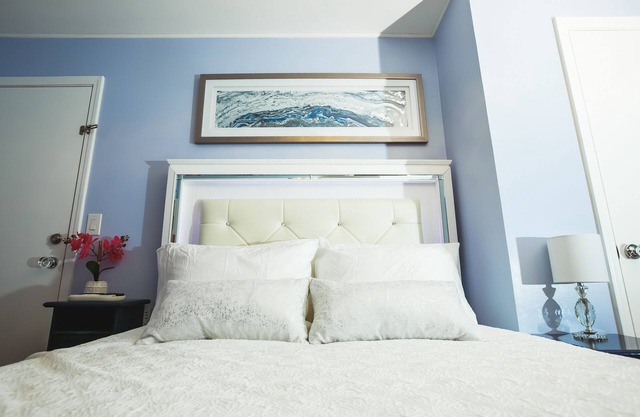 Private room with separate entrance. Wilmington,North Carolina