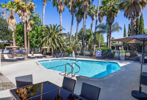 Prodigy Hotel, a Days Inn by Wyndham